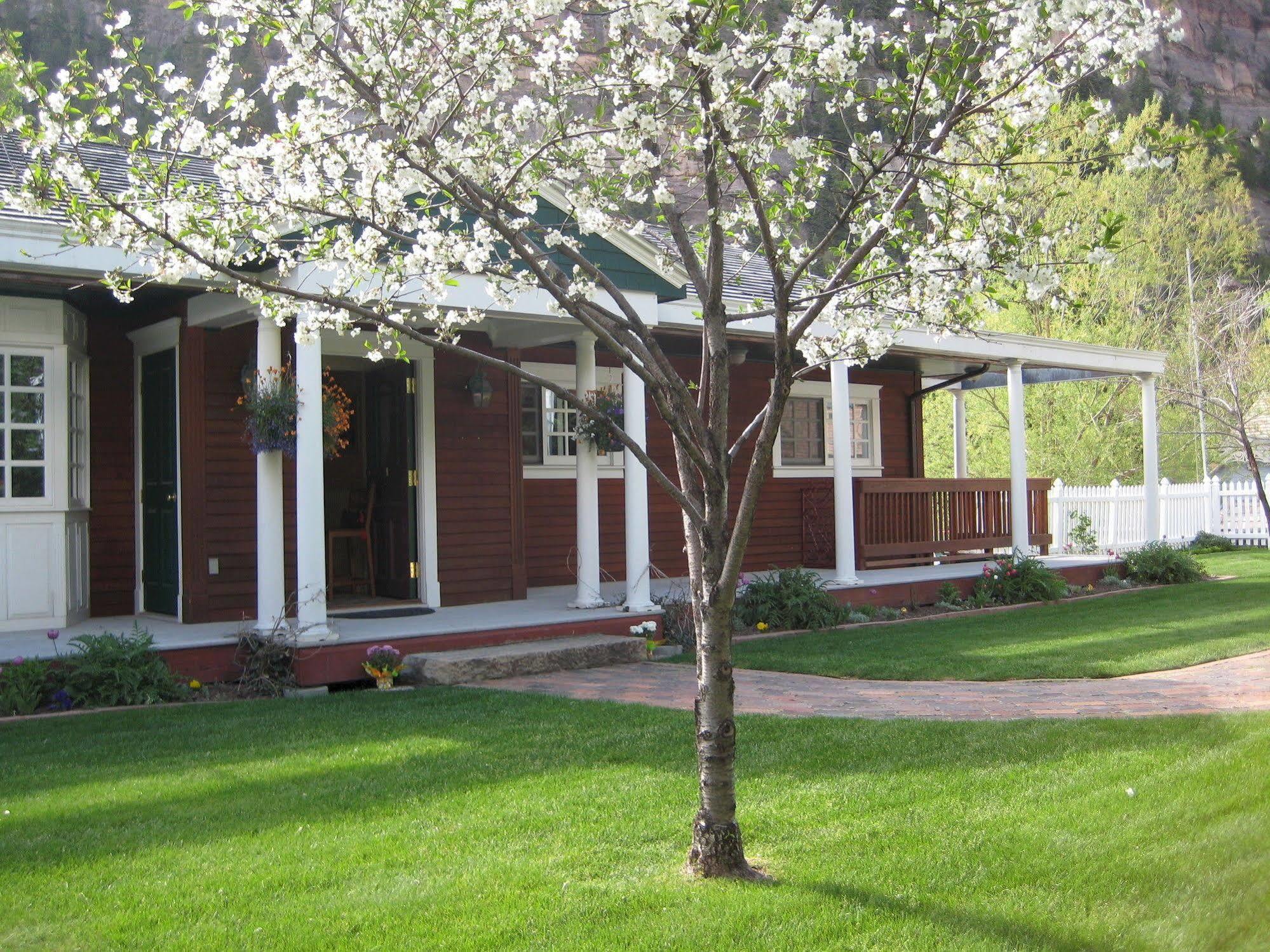 Secret Garden Bed & Breakfast Ouray Exterior foto